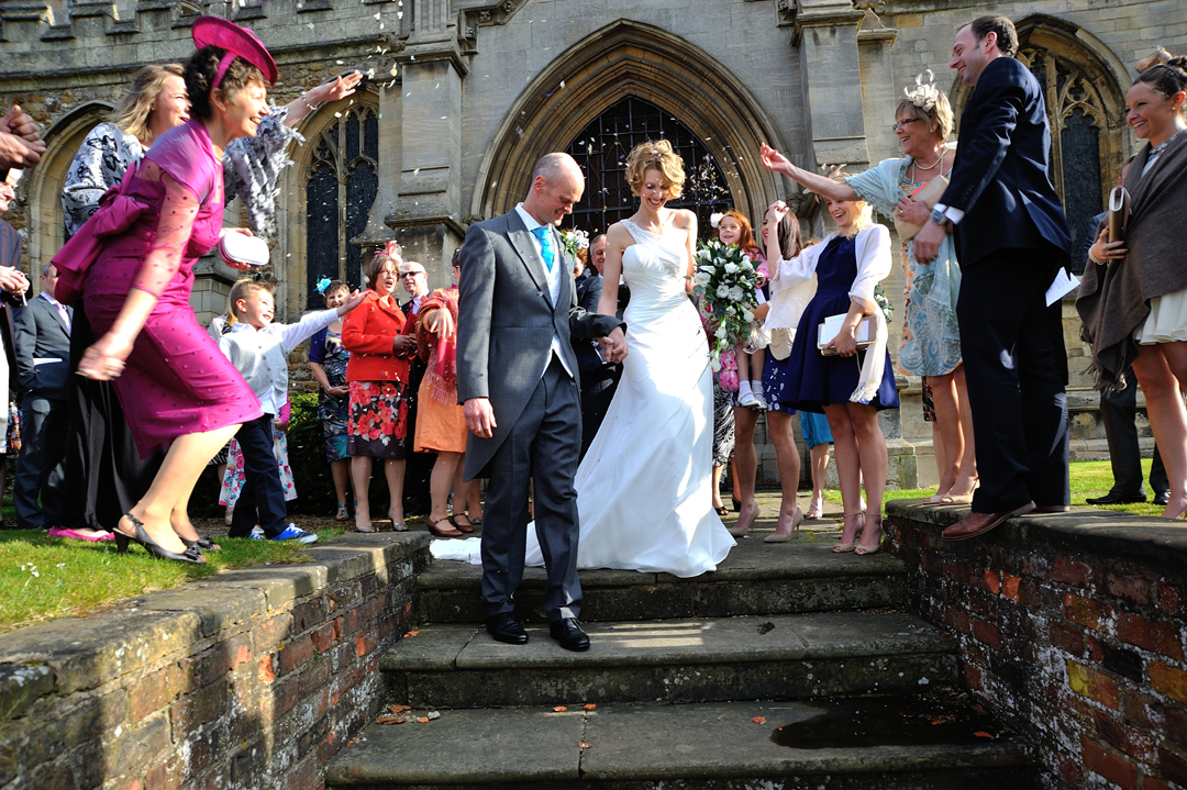 Wedding photographer for weddings in Dordogne near Eymet, Bergerac, Beaumont, Ruffec, Monpazier, Villereal, Issigeac by an English photographer,