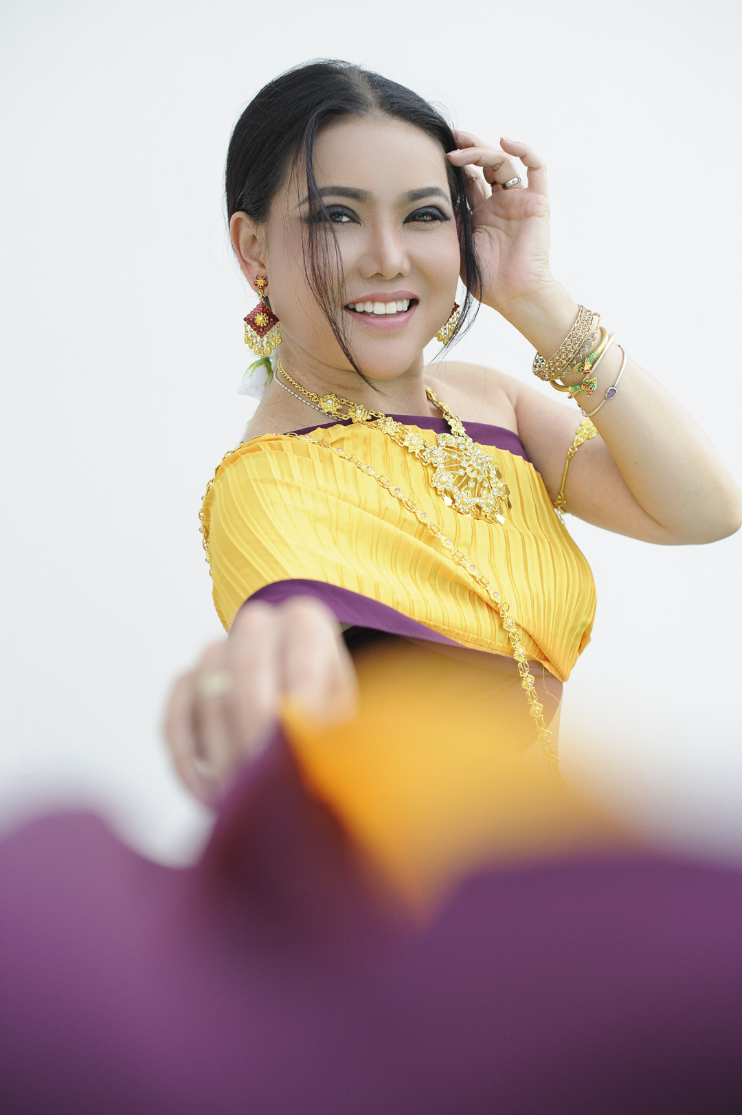 English bridal photographer for weddings in Dordogne