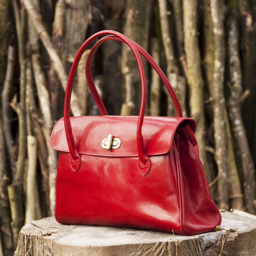Product Photographer Dordogne | Product photographers | business product photography | Eymet, Beaumont, Monpazier, Monflanquin, Ruffec, Perigueux, Bergerac, Villereal, Issigeac, Fumel